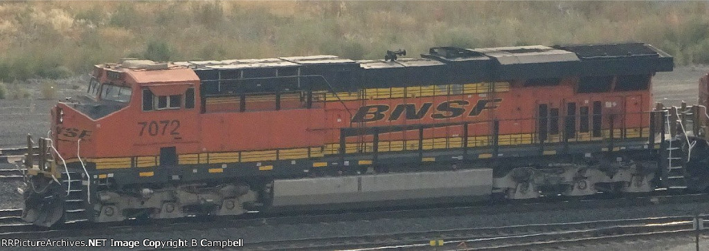 BNSF 7072